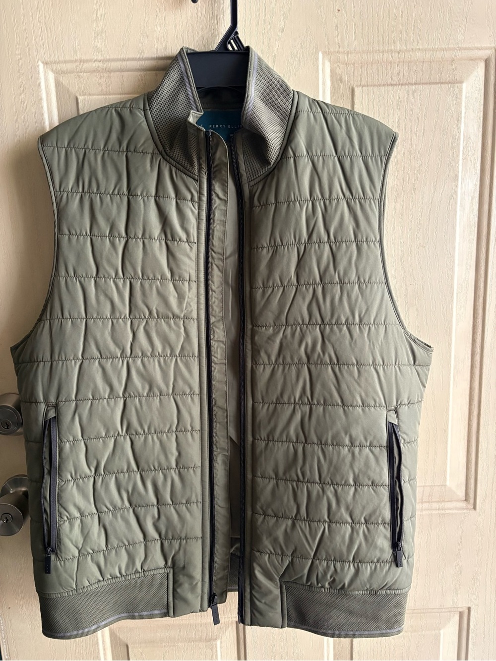 Perry Ellis Quilted Olive Green Men's Vest